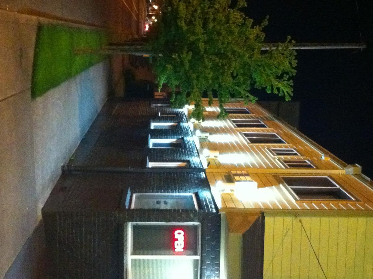 Economy Inn Portland Exteriör bild